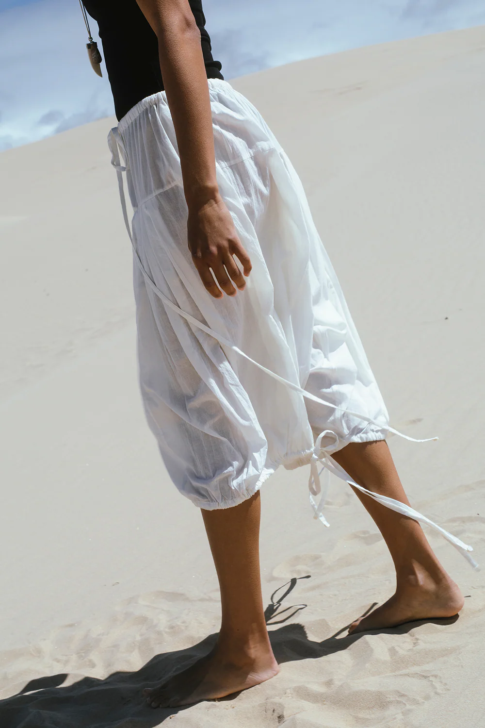 Million Pleats Fisherman Shorts Natural - Image 4